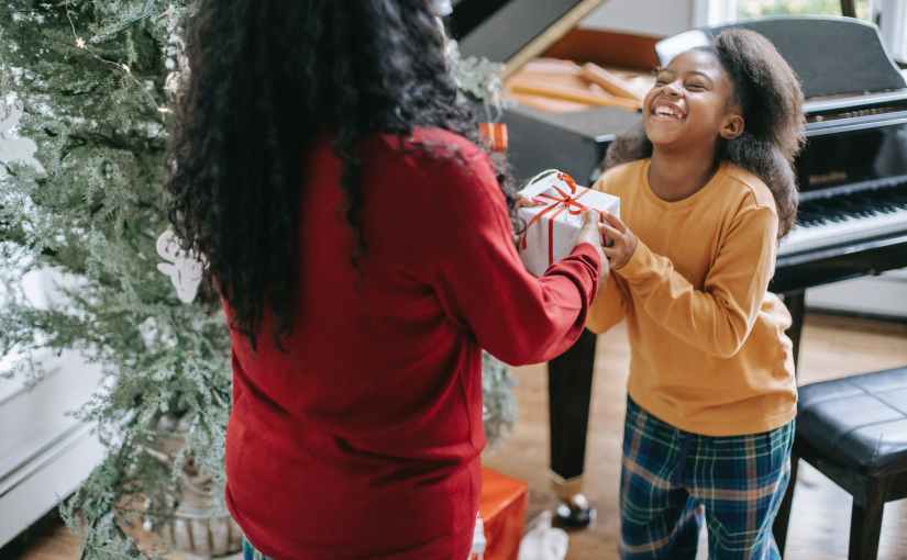 Teach Kids the Joy of&nbsp;Giving